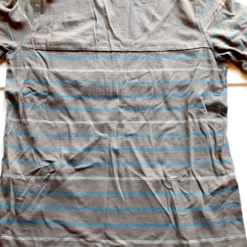 Gap Boys T-Shirt Gray Blue Stripe Pocket Short Sleeve Large 10